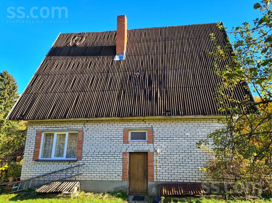 Daugavas iela 18, Jumprava, Ogre un raj., Jumpravas pag. — maja