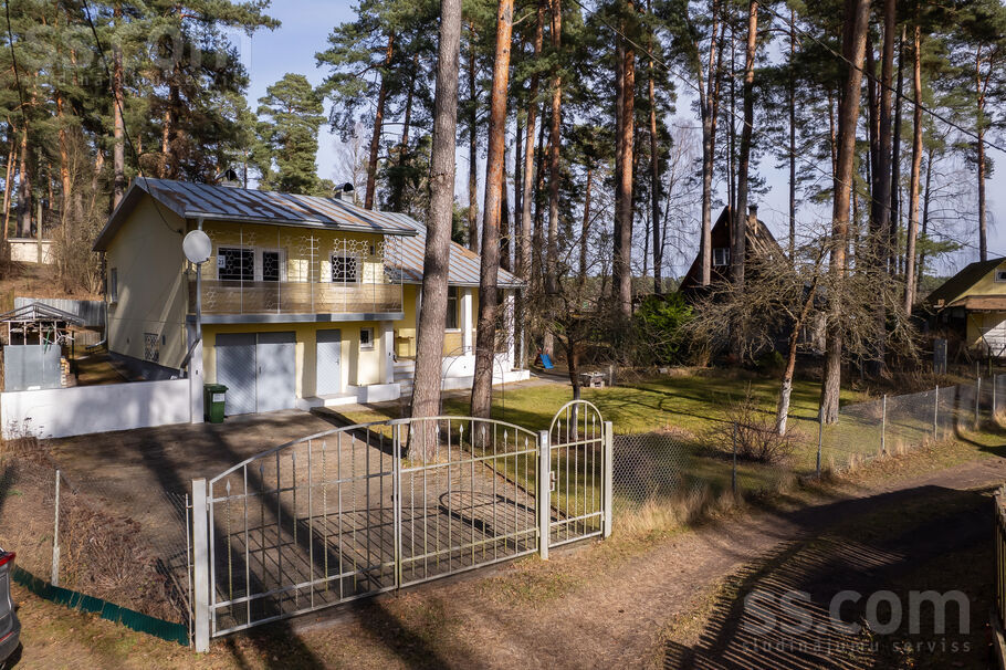 Salūts, Carnikava, Rīgas rajons, Carnikavas nov. — maja