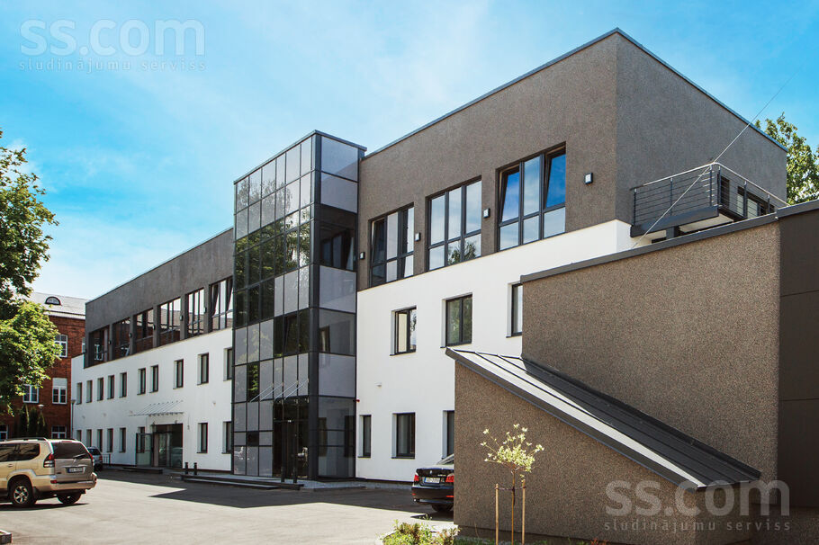 18 Novembra iela 37a, Daugavpils un raj., Daugavpils — telpa