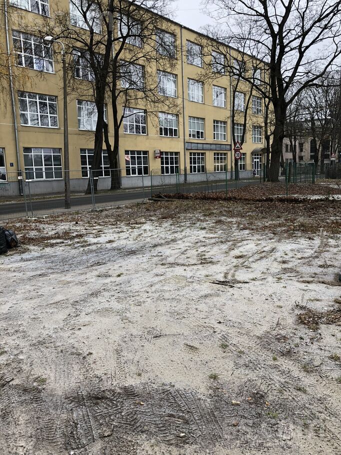 Brīvības gatve 212a, Rīga — maja