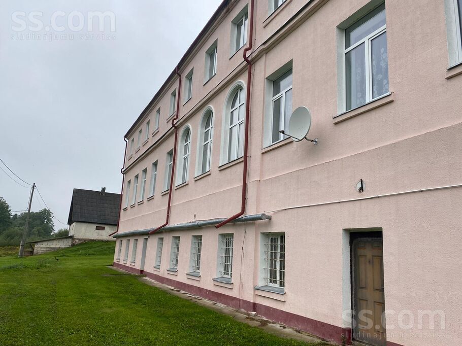 Ezersala 1, Ezersala, Ludza un raj., Zvirgzdenes pag. — maja