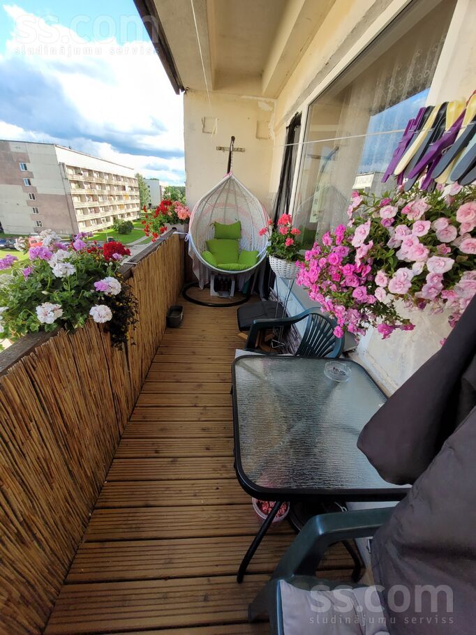 18 52, Saldus un raj., Brocēni — dzivoklis