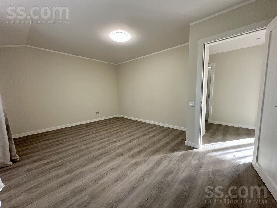 Āķu iela 1, Baltezers, Rīgas rajons, Ādažu nov. — maja