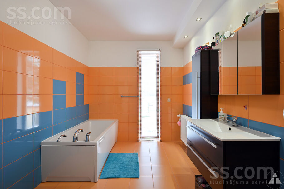 Saulpādes, Turkalne, Ogre un raj., Ikšķiles l. t. — maja