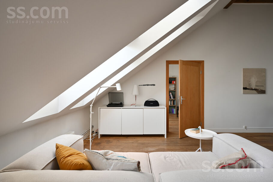 Pulkv. Brieža 7, Rīga — dzivoklis