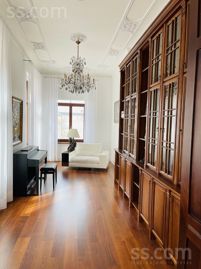 Brīvības 105, Rīga — dzivoklis