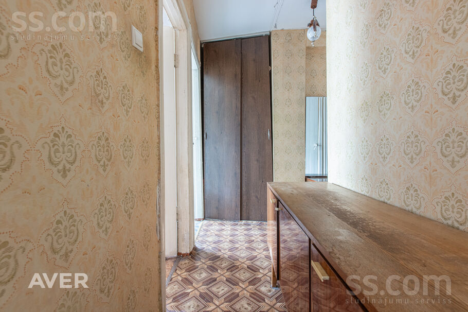 Asteru 12, Jelgava un raj., Jelgava — dzivoklis