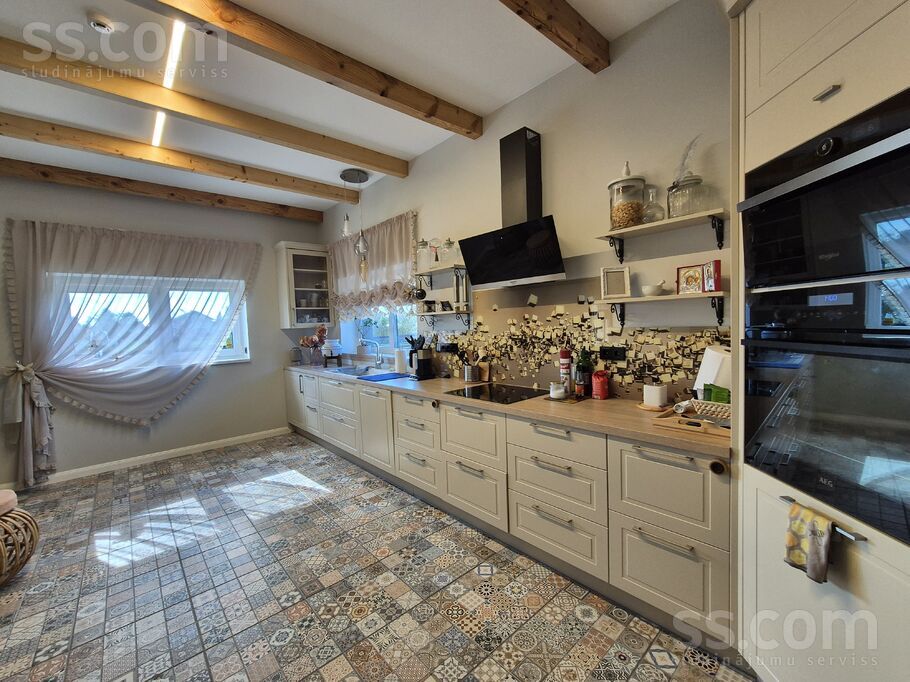 Salnu, Ventspils un raj., Ventspils — maja