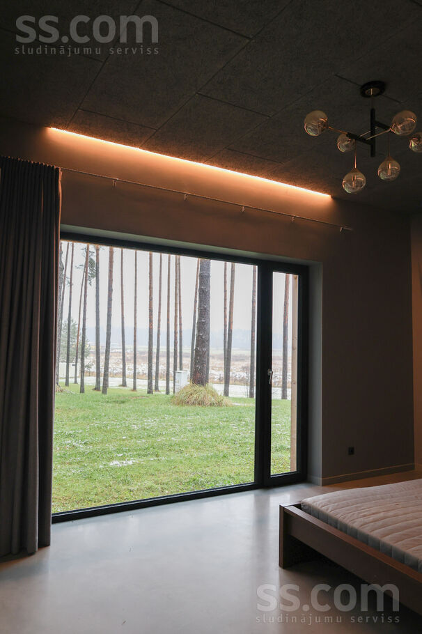 Saulesbrieži, Saulgoži, Rīgas rajons, Ķekavas pag. — maja