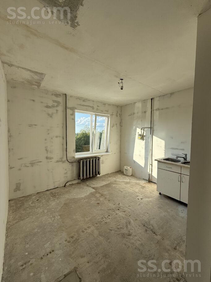 Viesturu 13, Sala, Jēkabpils un raj., Salas pag. — dzivoklis