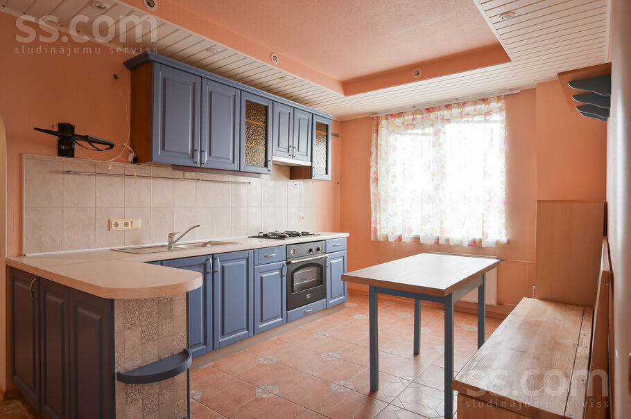 Jasmuižas 10, Rīga — dzivoklis