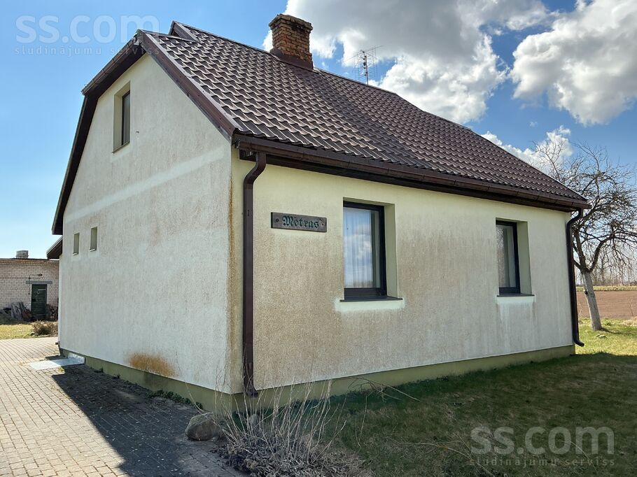 Mētras 1, Auri, Dobele un raj., Auru pag. — maja