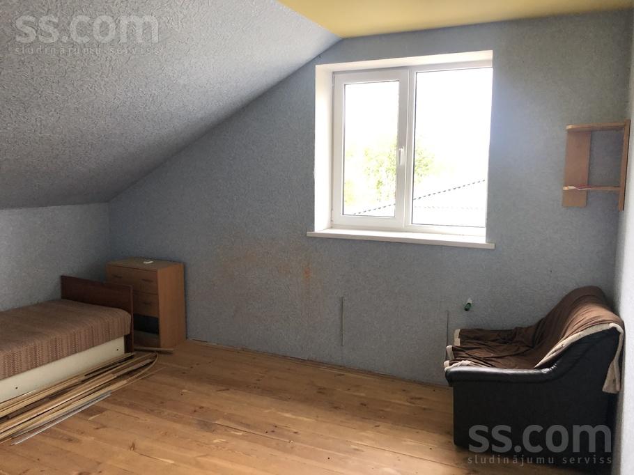 Tulpju iela 21, Rīgas rajons, Sigulda — maja