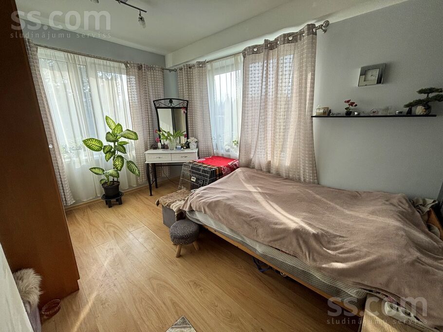 Upeņu 3, Jāņupe, Rīgas rajons, Olaines pag. — maja