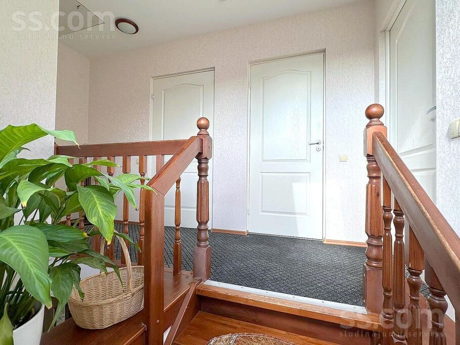 Mažā Ķentes iela 38, Ogre un raj., Ogre — maja