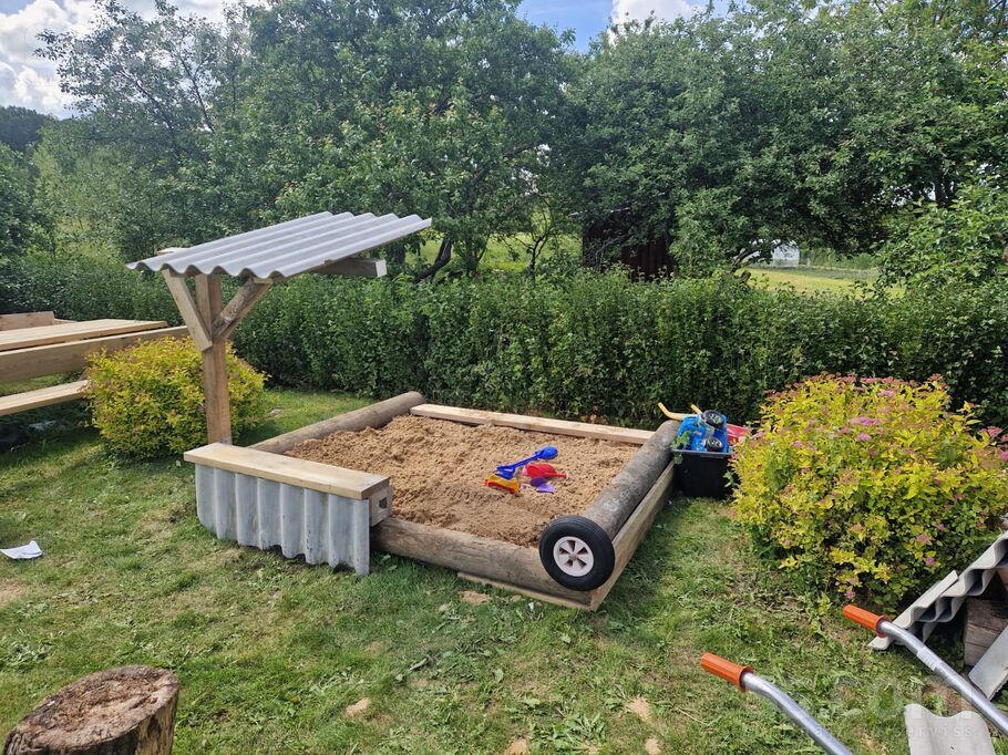 Mežgaļi 101, Liepāja un raj., Aizpute — maja