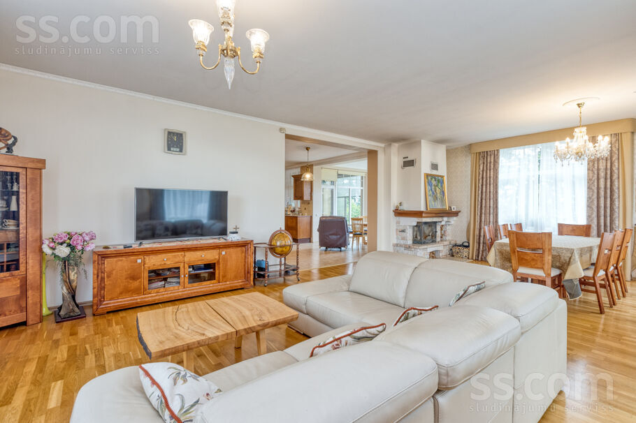 Rožkalni 2, Ogre un raj., Birzgales pag. — maja