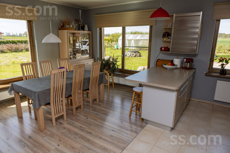 Zīdas, Miltiņi, Dobele un raj., Bērzes pag. — maja