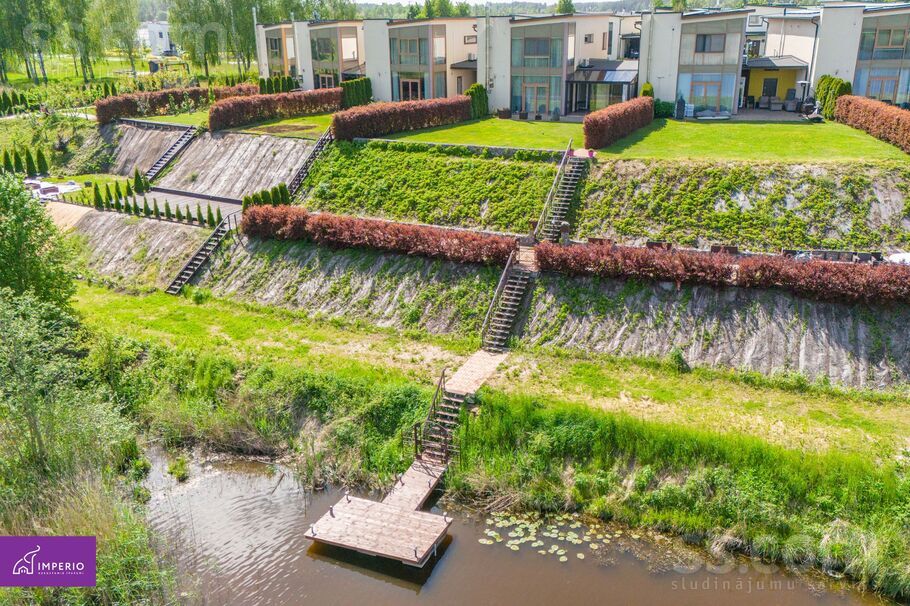 Attekas ceļš 24/4, Rīgas rajons, Salaspils — maja