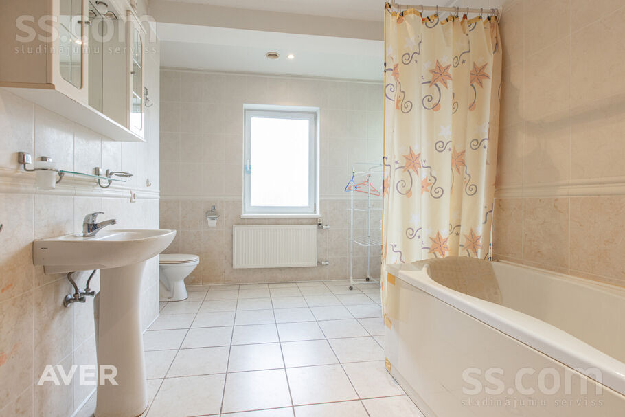 Loka iela, Ādaži, Rīgas rajons, Ādažu nov. — maja