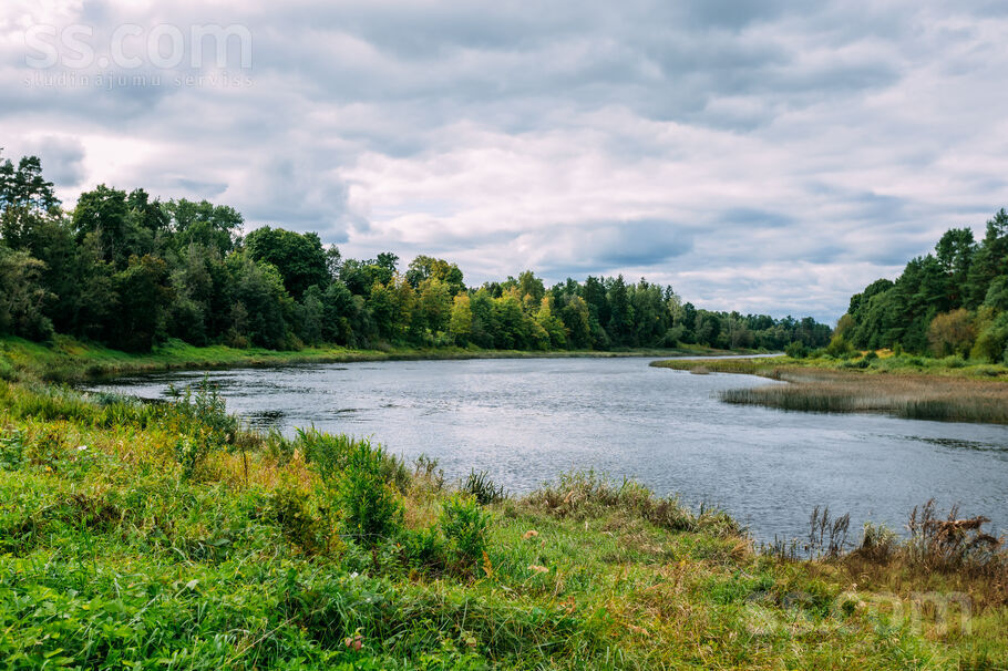 Ventas Līči, Kuldīga un raj., Kuldīga — zeme