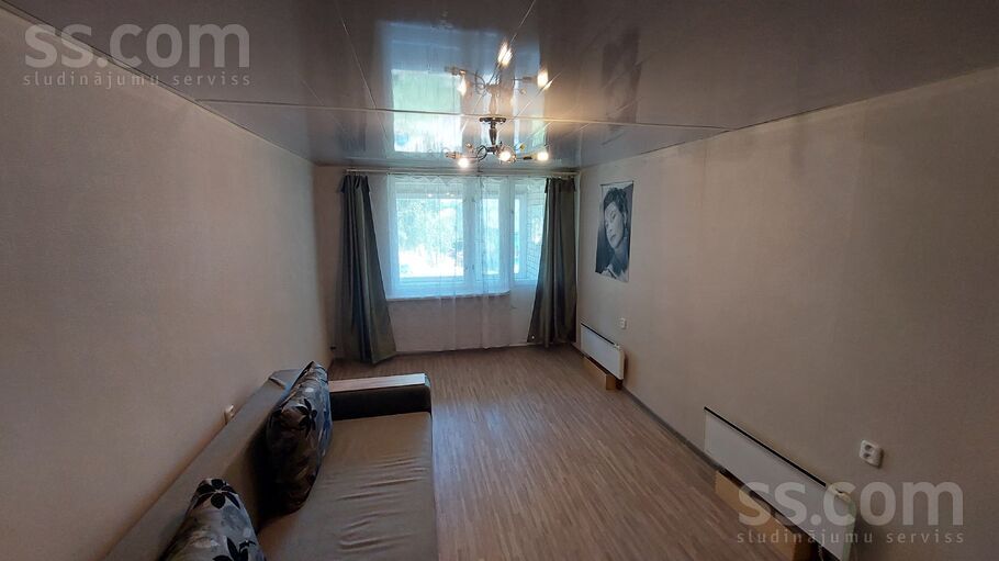 Tālītes 16, Jaunrauna, Cēsis un raj., Priekuļu pag. — dzivoklis