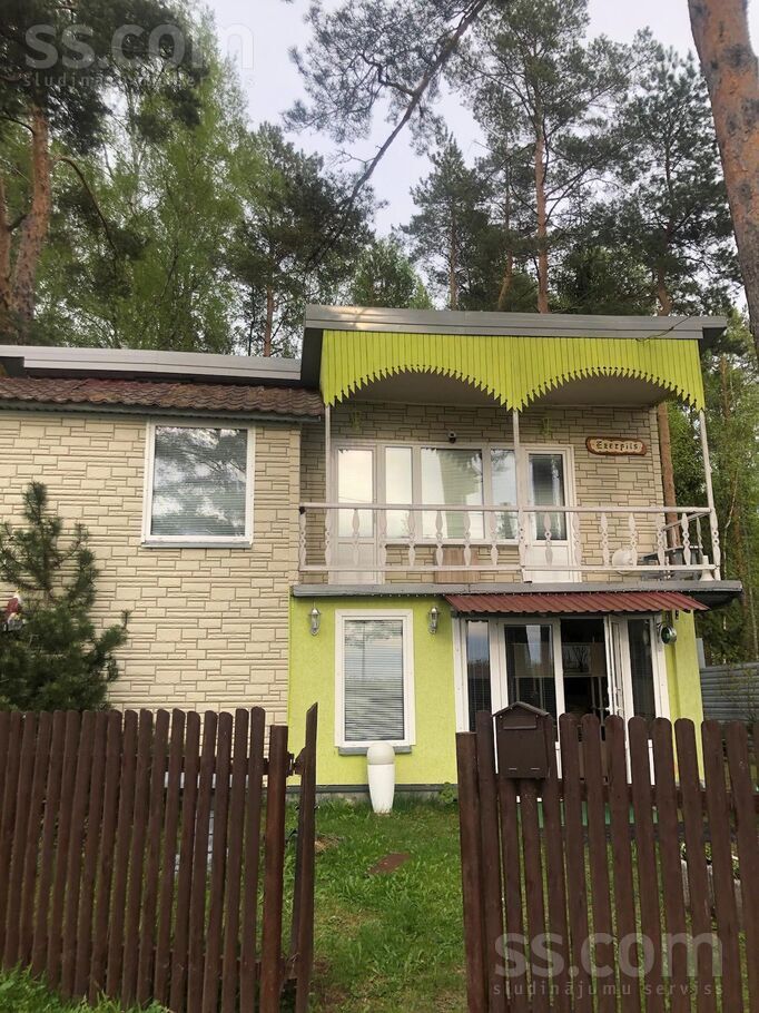 Ezerpils, Vilkakrogs, Rēzekne un raj., Kaunatas pag. — maja