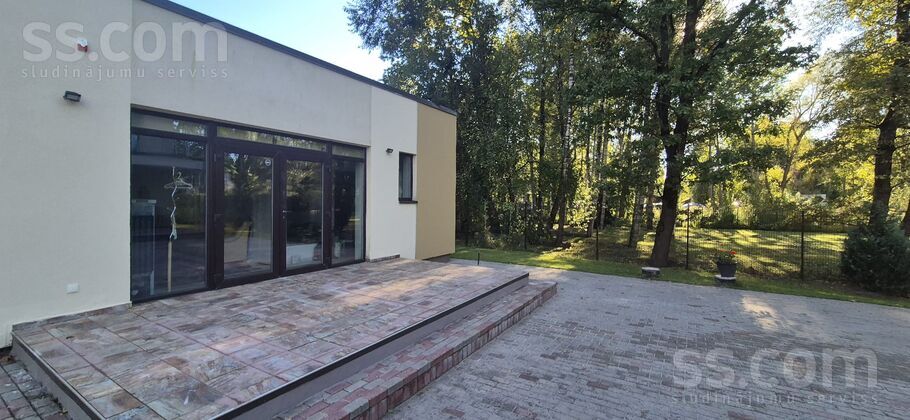 Basu, Rīga — maja