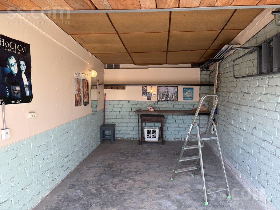 Dzelzavas 16a, Rīga, Purvciems — telpa