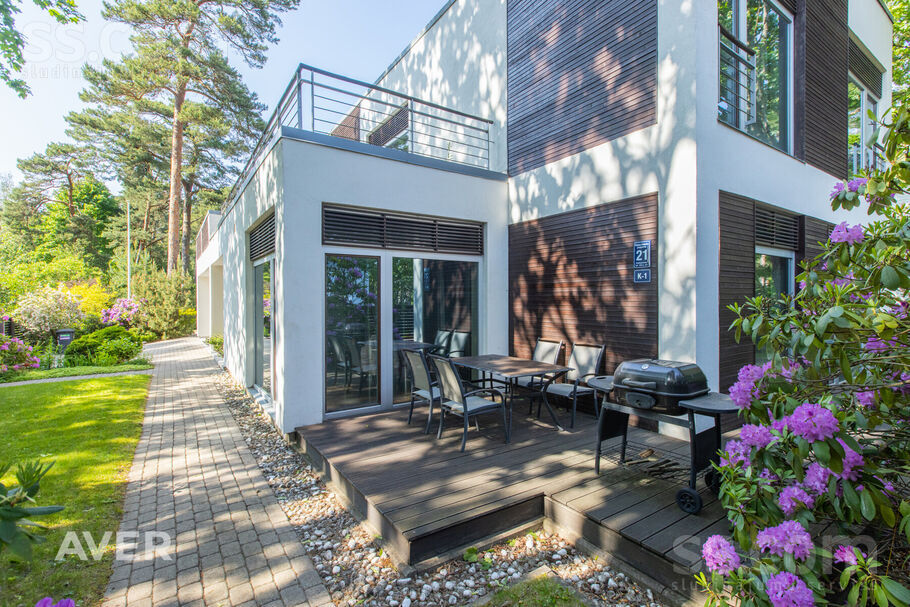 O. Kalpaka prospekts 21k-1, Jūrmala — maja