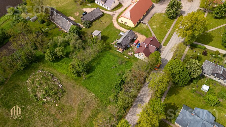Tālavas, Mūrmuiža, Valmiera un raj., Kauguru pag. — zeme