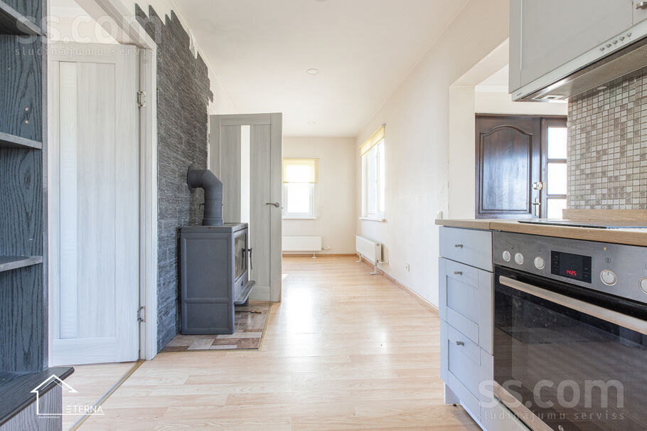 Šosejas iela 29, Carnikava, Rīgas rajons, Carnikavas nov. — maja