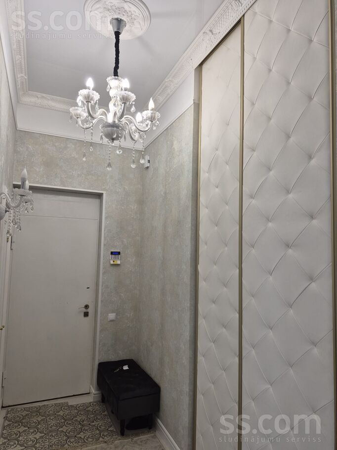 Raina 5, Daugavpils un raj., Daugavpils — dzivoklis