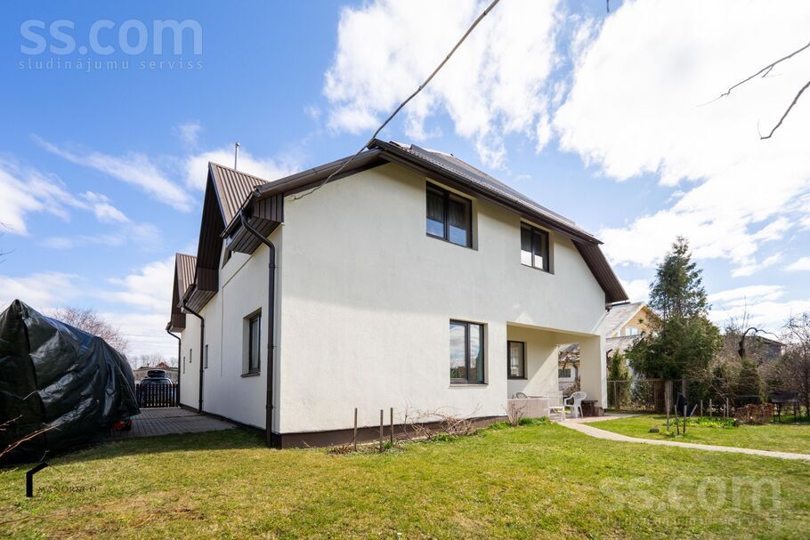 Gerberu iela 8, Ziedonis, Rīgas rajons, Ķekavas pag. — maja