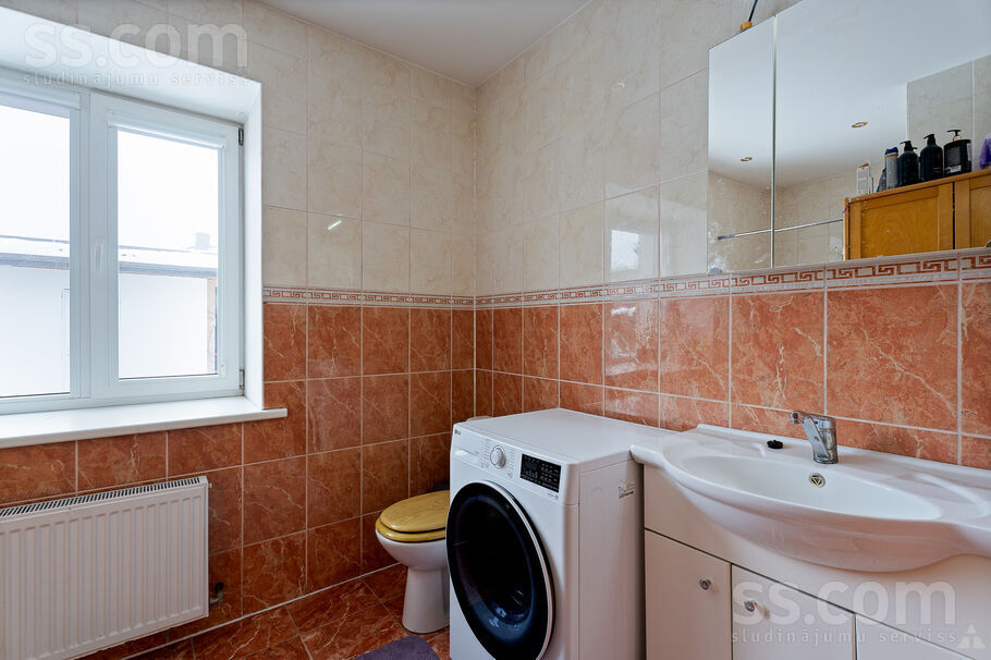 Emīla Dārziņa iela 7, Jelgava un raj., Jelgava — maja