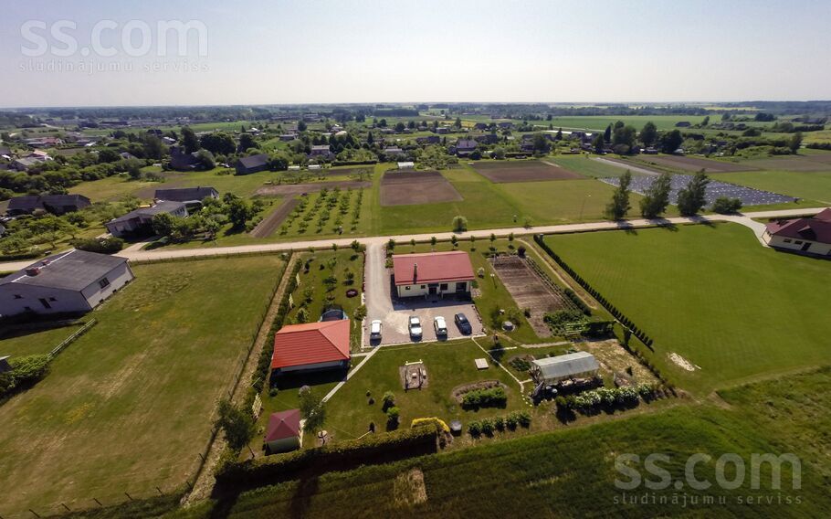 Zīdas, Miltiņi, Dobele un raj., Bērzes pag. — maja