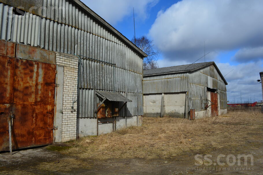 P11, Limbaži un raj., Limbaži — telpa
