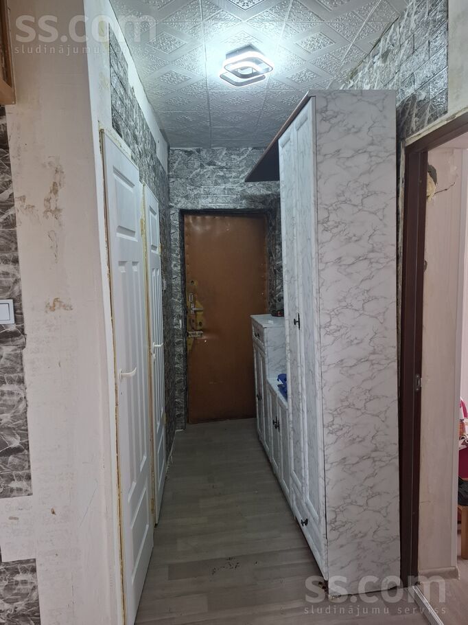 Vītiņu 4b, Dobele un raj., Auce — dzivoklis