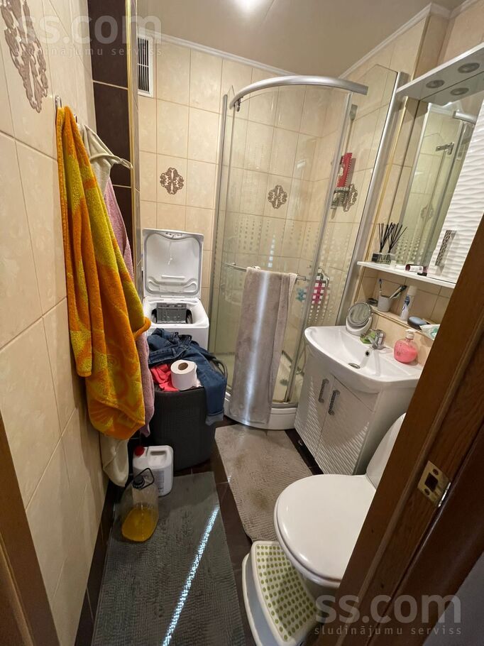 Melnsila 28, Rīga — dzivoklis