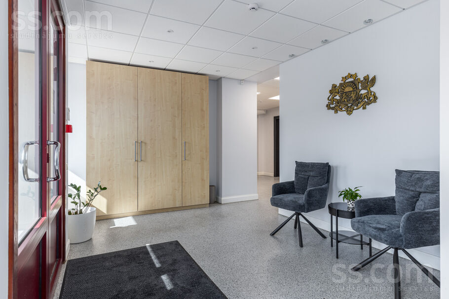 Sadovņikova 21, Rīga — birojs