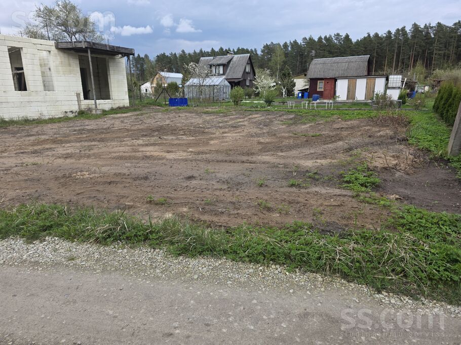 Siliņi 82, Viesturi, Jelgava un raj., Glūdas pag. — maja