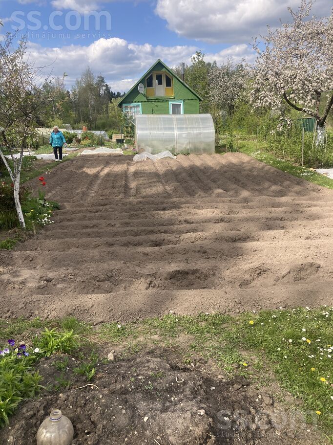 14 linia 15, Krāslava un raj., Krāslava — maja