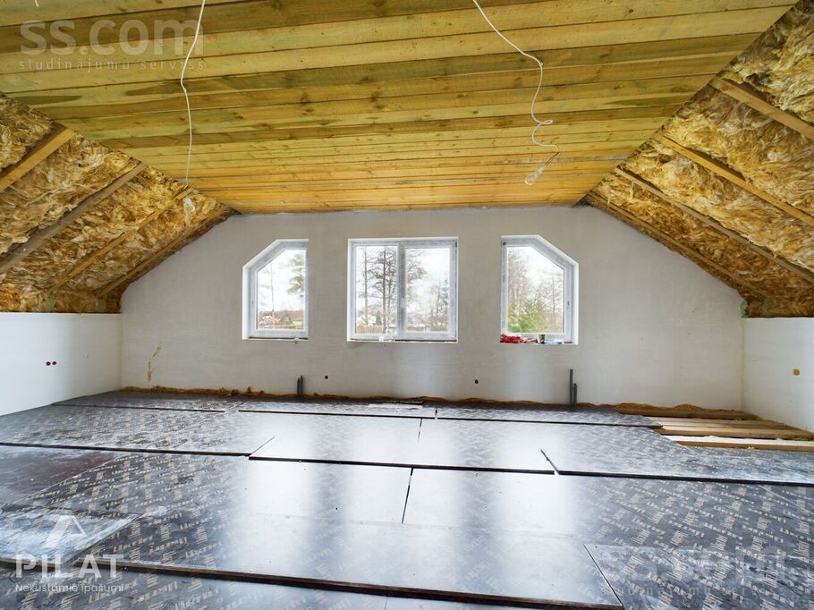 Šķēde 1-17-46, Šķēde, Liepāja un raj., Medzes pag. — maja
