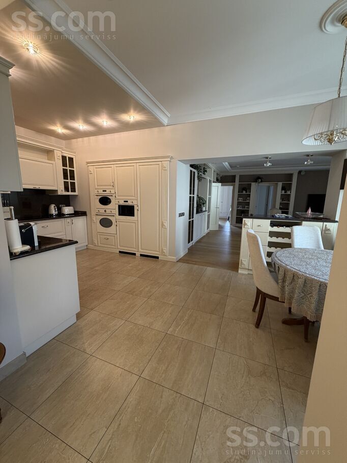 Ūnijas 74, Rīga — dzivoklis