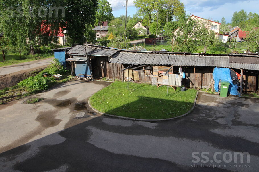 Rīgas 282, Preiļi un raj., Līvāni — dzivoklis