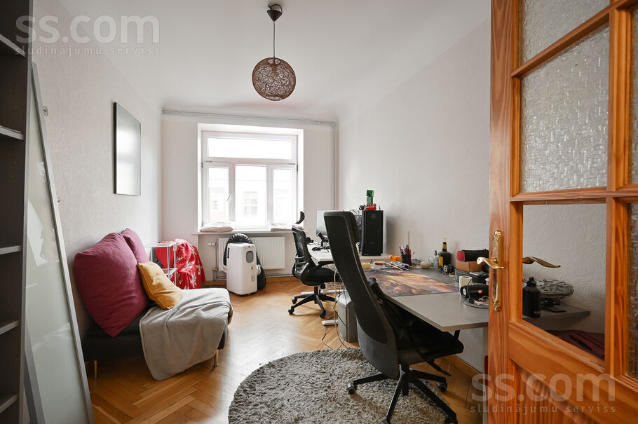 Skolas 30, Rīga — dzivoklis