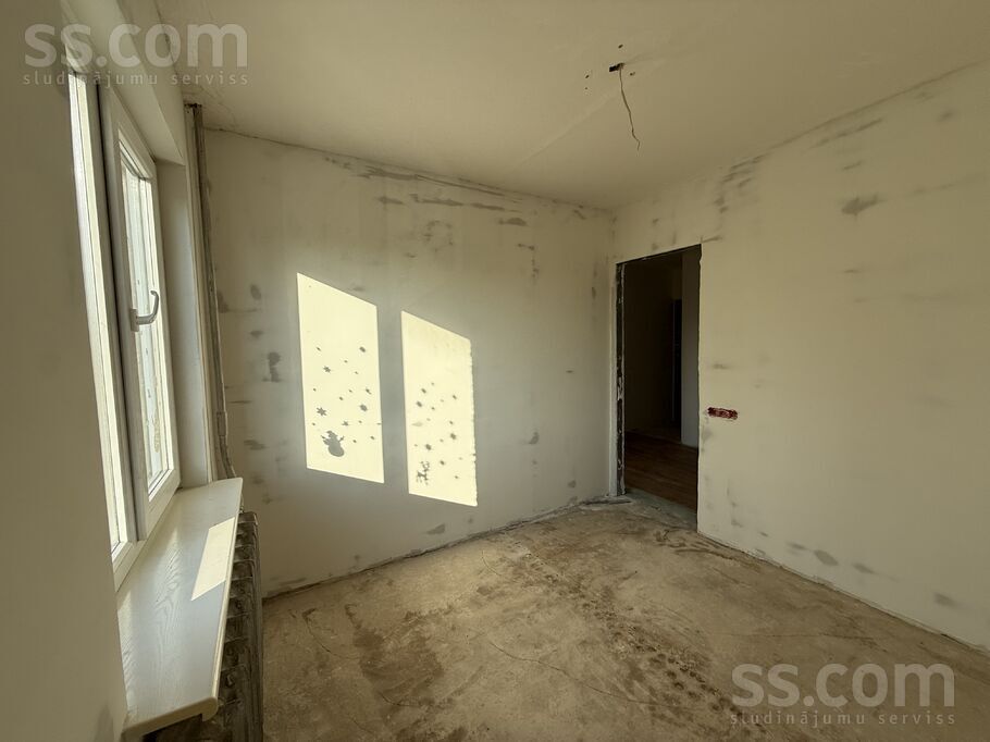 Viesturu 13, Sala, Jēkabpils un raj., Salas pag. — dzivoklis