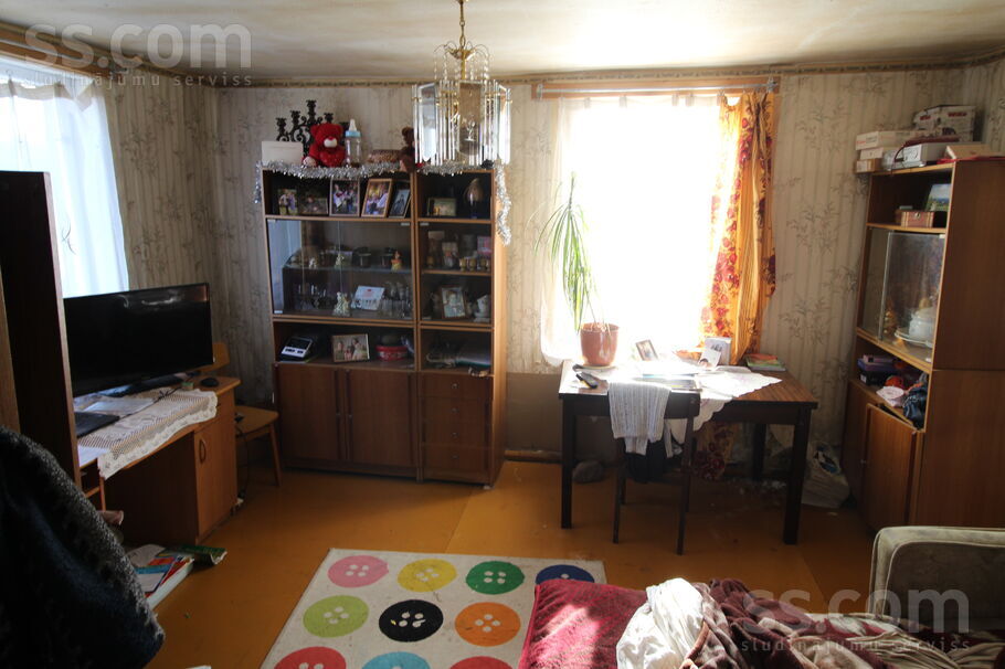 Jūlijas, Ozoliņi, Krāslava un raj., Dagdas pag. — maja