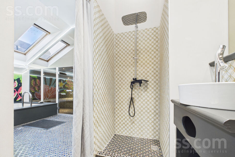 Brīvības 105, Rīga — dzivoklis