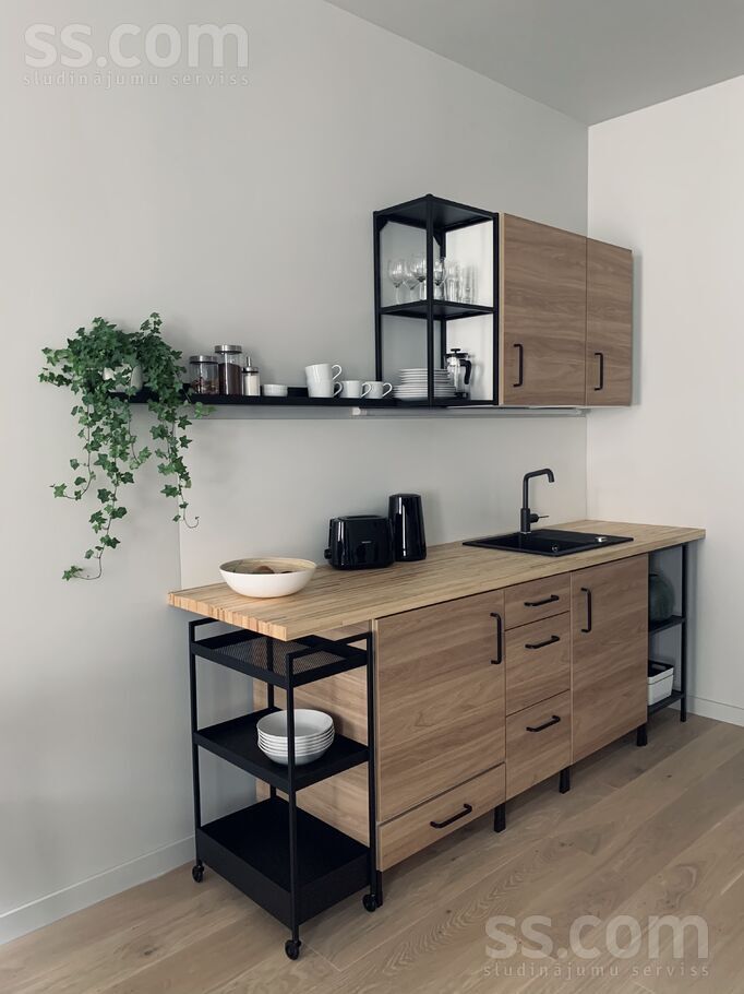 Šķūņu 6, Rīga — dzivoklis